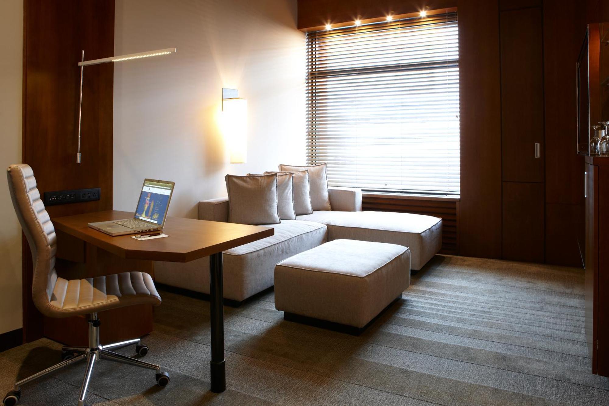 Classic Suite,1212552514:JPEG