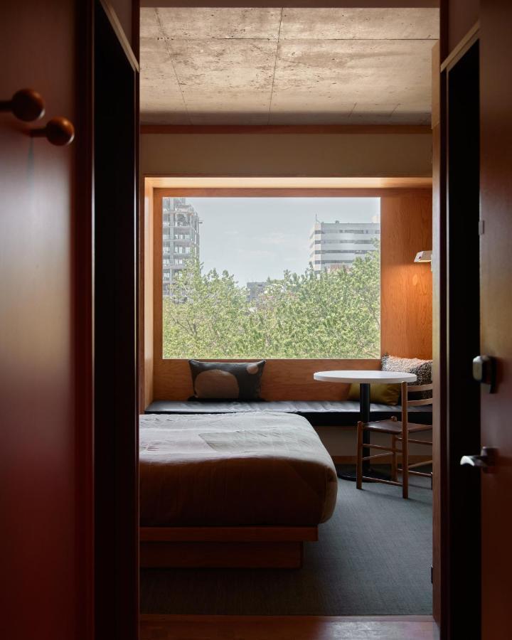 King Room,1589728799:JPEG
