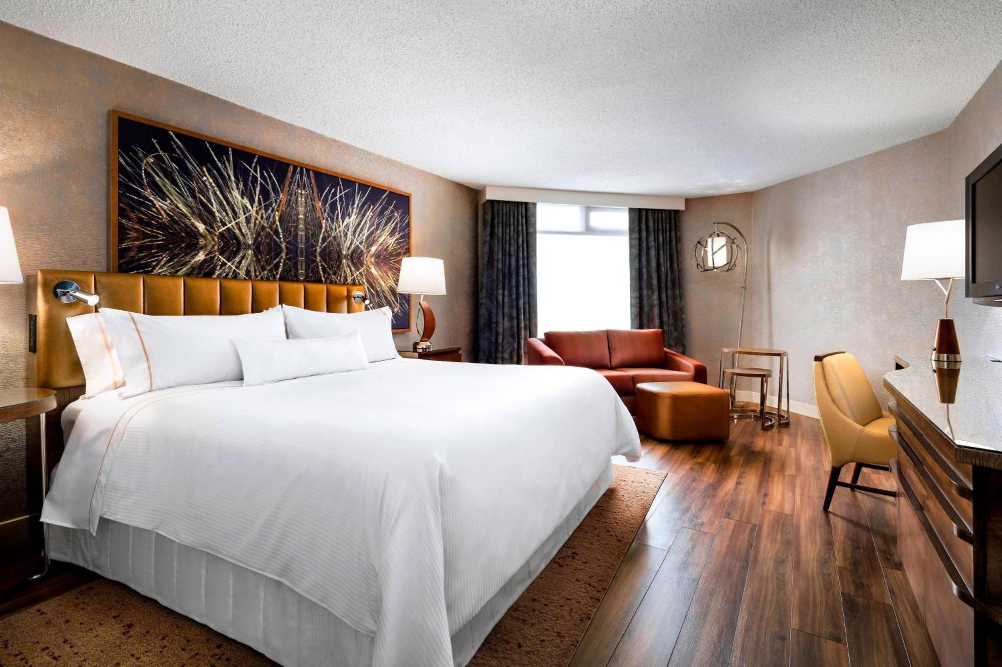 Traditional, Guest room, 1 King,1634397291:JPEG