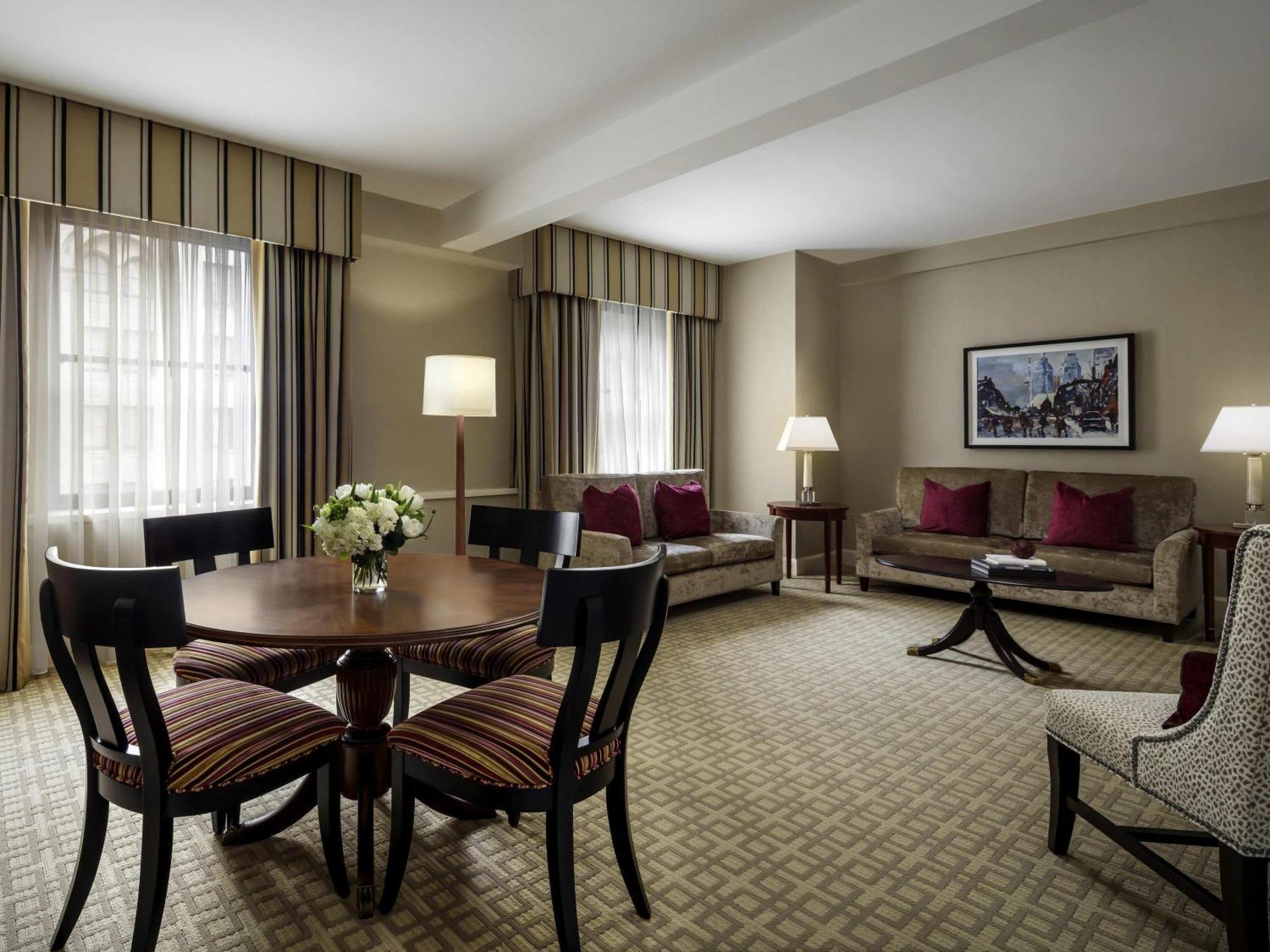 King Suite,1742629918:JPEG