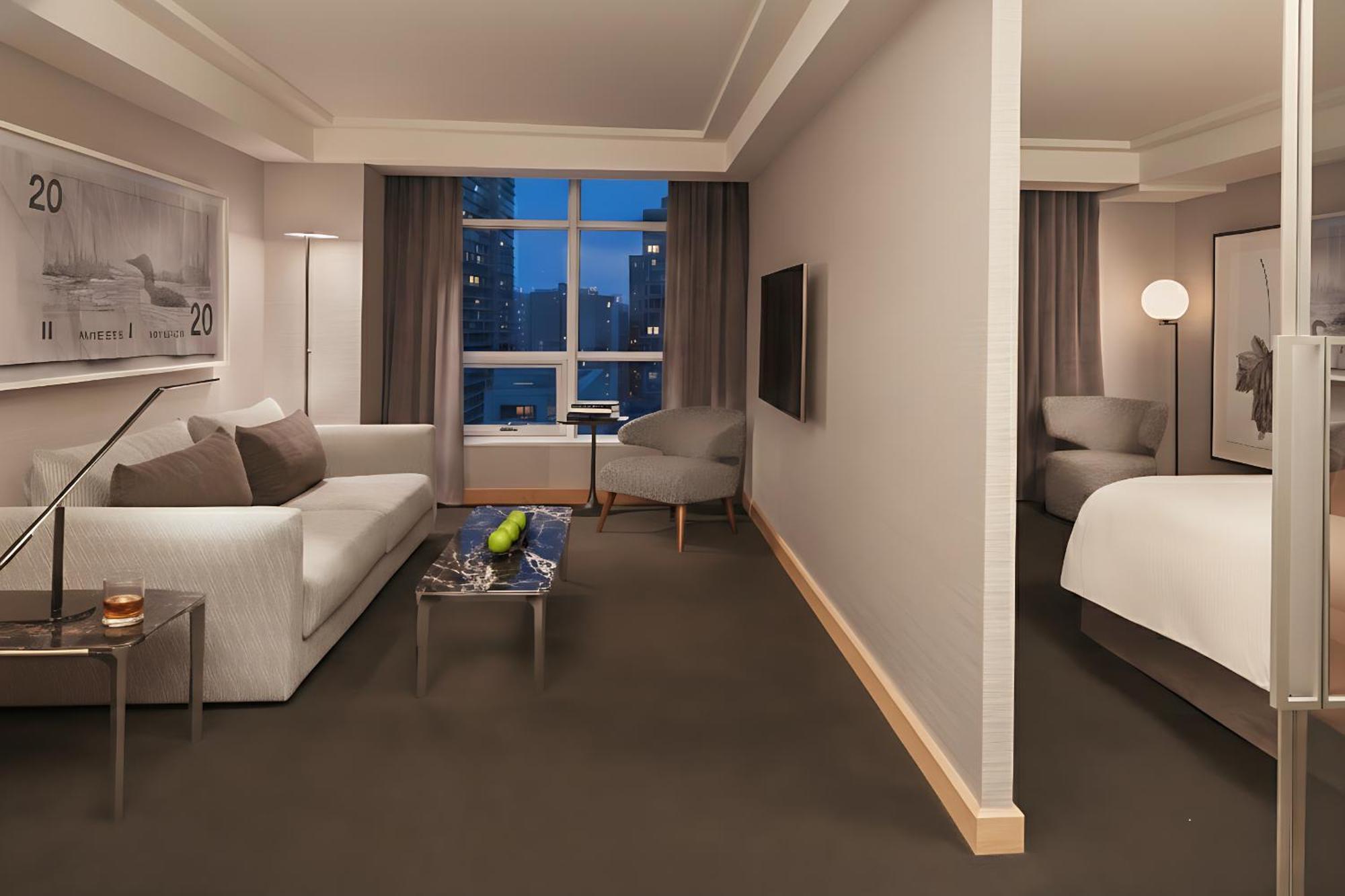 Premier Executive King Suite,1566951701:JPEG