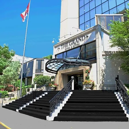 Grand Hotel & Suites-3