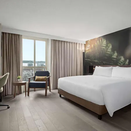 The Novotel Toronto Centre-3